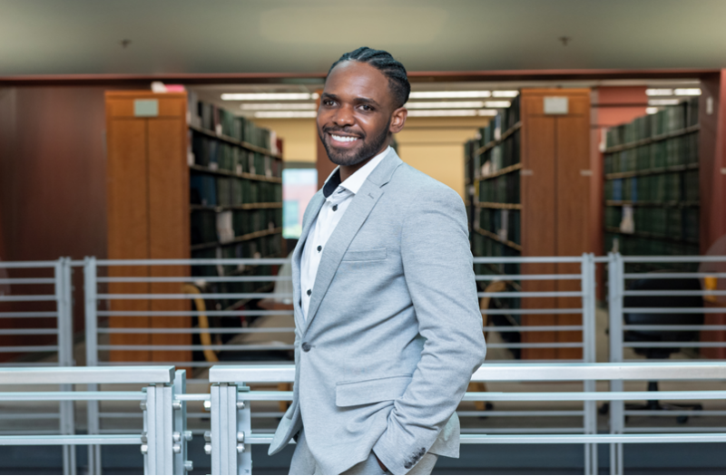 Howard Fellow, Ramon Kelly